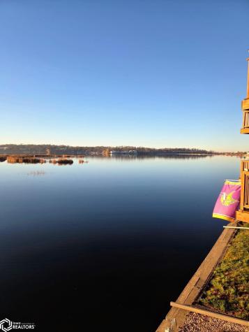 414 E Lake Street Ventura IA 50482