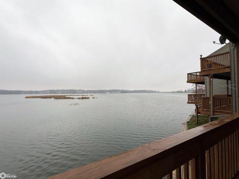 414 E Lake Street Ventura IA 50482