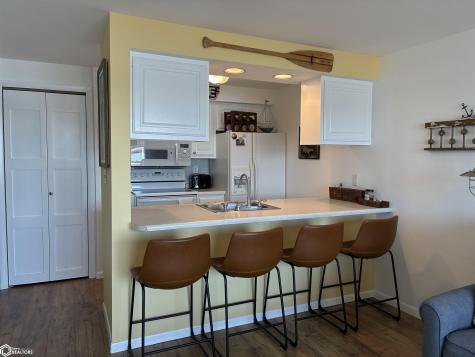 414 E Lake Street Ventura IA 50482