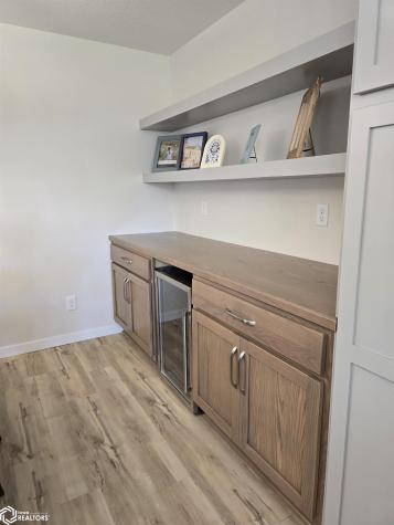 1770 Seymour Garner IA 50438