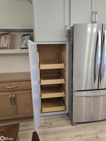 1770 Seymour Garner IA 50438