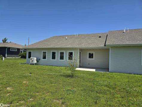 1770 Seymour Garner IA 50438