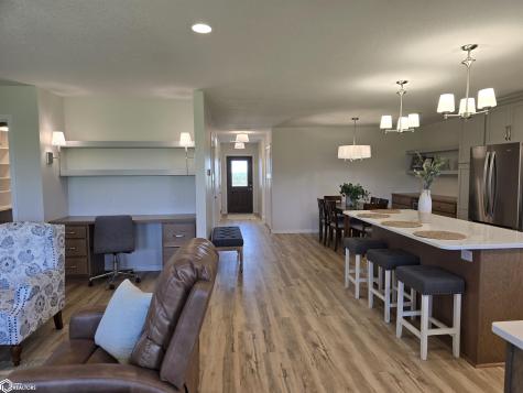 1770 Seymour Garner IA 50438