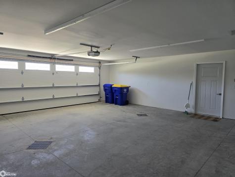 1770 Seymour Garner IA 50438