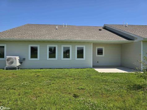 1770 Seymour Garner IA 50438