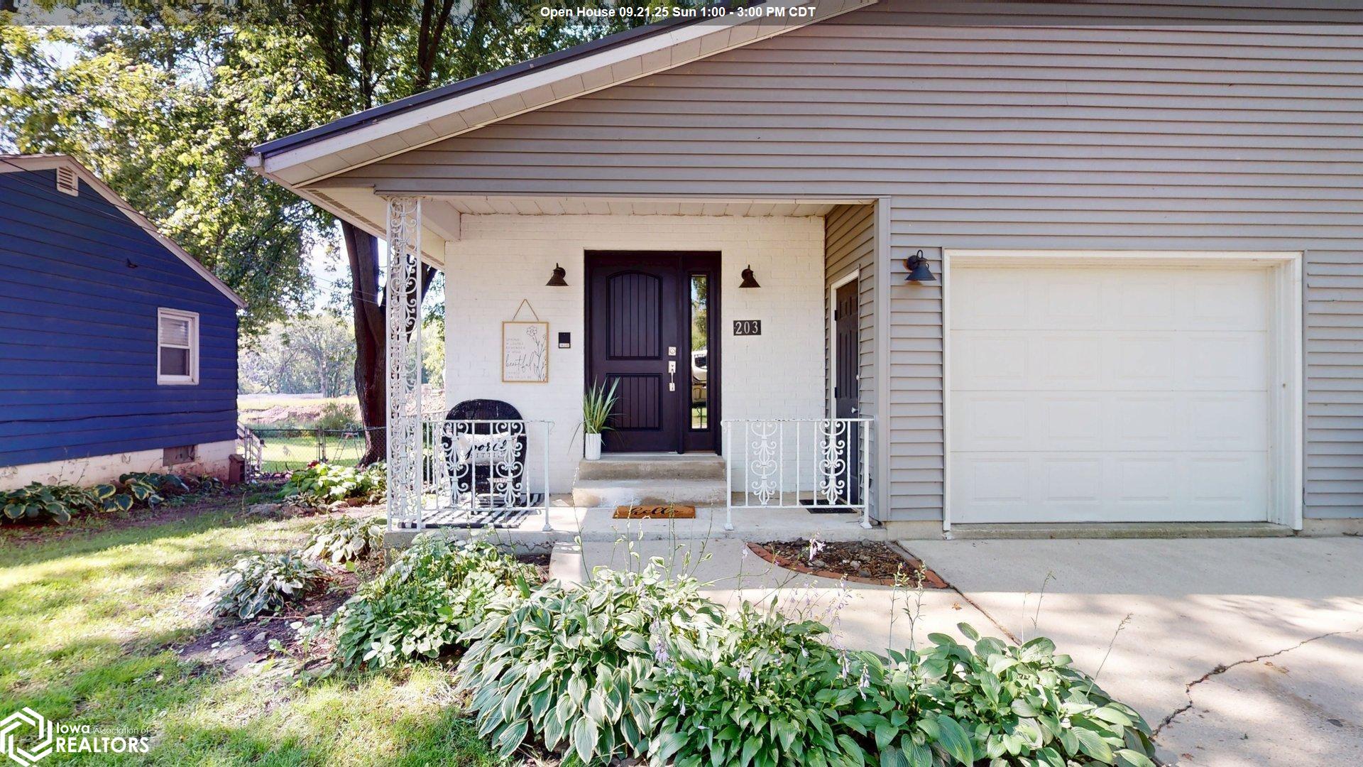 203 B 26th Avenue S Clear Lake IA 50428