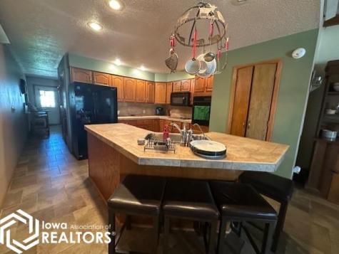 2405 186th Street Clarion IA 50525