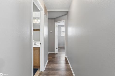 2 Country Lane Ventura IA 50482
