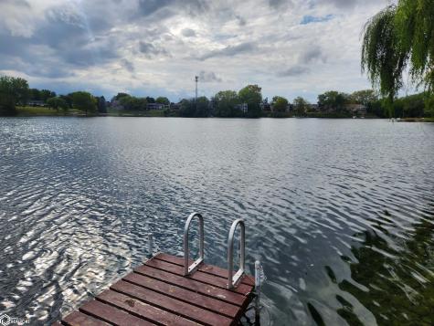 660 Briarstone Drive Unit #5 Mason City IA 50401