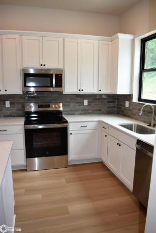 2352 River Road Iowa Falls IA 50126