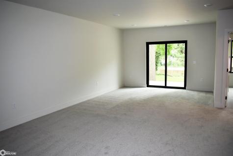 2352 River Road Iowa Falls IA 50126