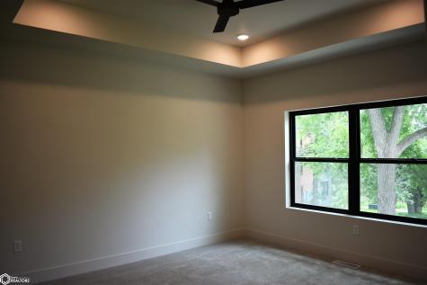 2352 River Road Iowa Falls IA 50126