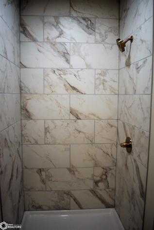 2352 River Road Iowa Falls IA 50126