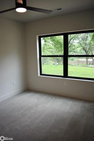 2352 River Road Iowa Falls IA 50126