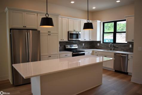 2352 River Road Iowa Falls IA 50126