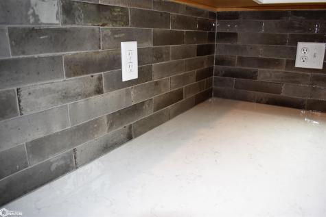 2352 River Road Iowa Falls IA 50126