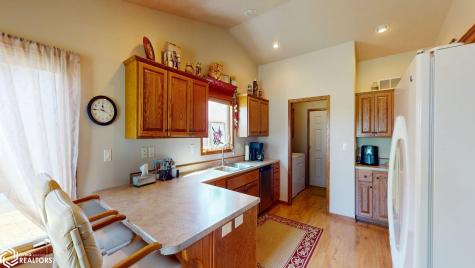 20 E Venetian Drive Clear Lake IA 50428