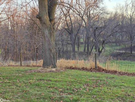 16115 Portland Avenue Mason City IA 50401