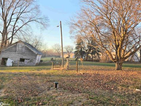 16115 Portland Avenue Mason City IA 50401
