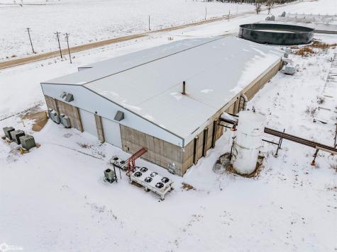 13395 Bell Avenue Riceville IA 50466