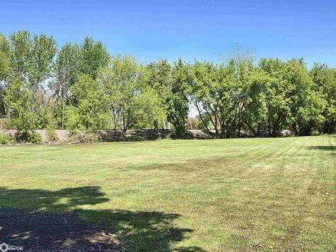 110 N Kentucky Avenue Mason City IA 50401