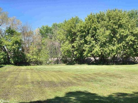 110 N Kentucky Avenue Mason City IA 50401