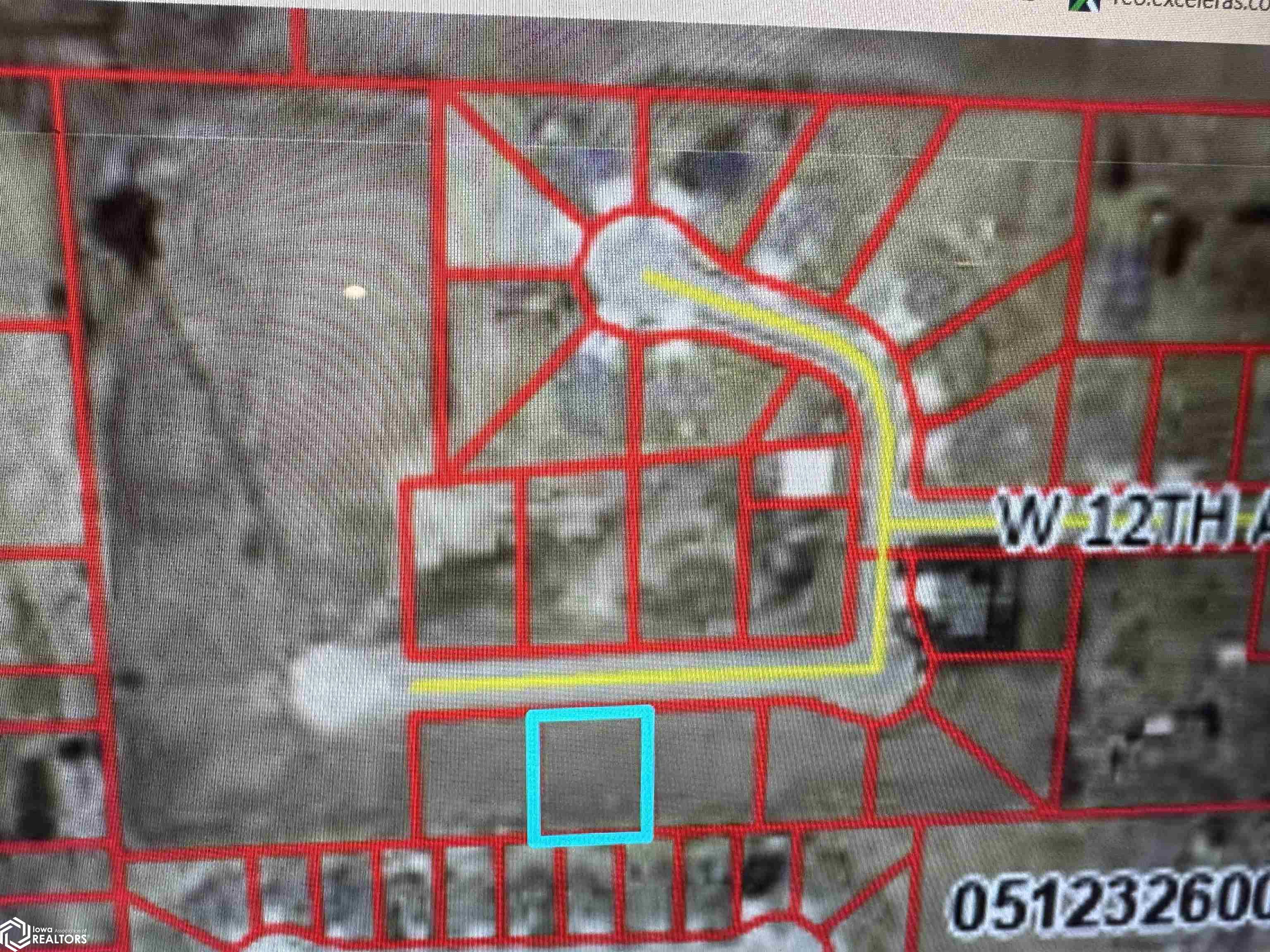 409 W 12th Avenue N Clear Lake IA 50428