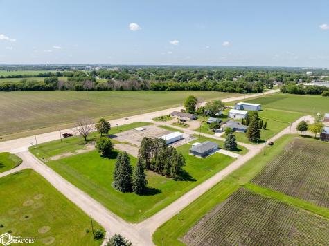 20 34th Street SE Mason City IA 50401