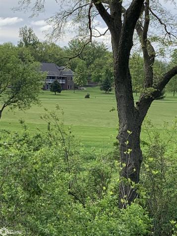 111 - 112 Bear Creek Court Forest City IA 50436