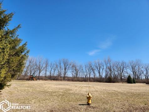 155 Timber Creek Drive Mason City IA 50401