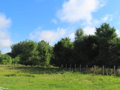 2048 12th Street NE Mason City IA 50401