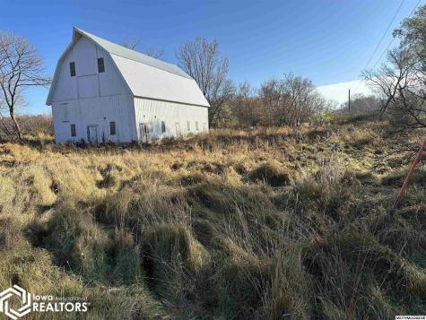 4403 Killdeer Avenue Northwood IA 50459