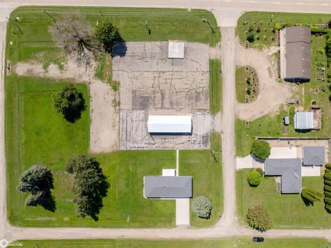 33rd Street SE Mason City IA 50401