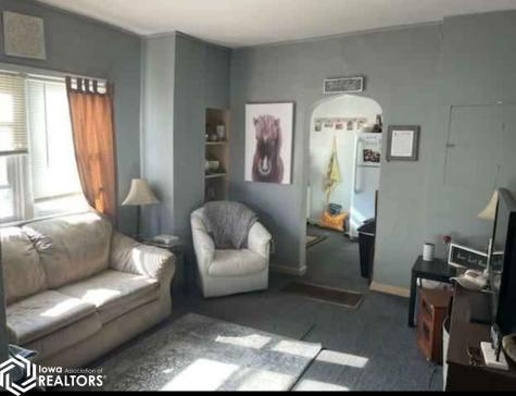 715 N Oak Street Iowa Falls IA 50126