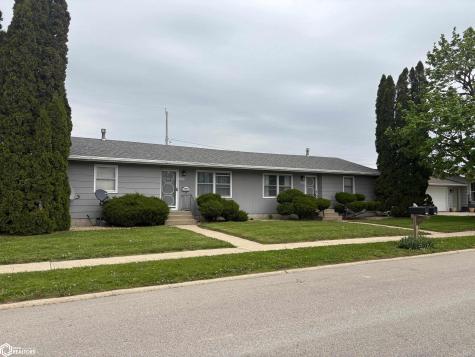 2514-2516 Sunset Drive Iowa Falls IA 50126