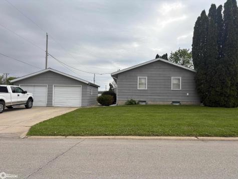 2514-2516 Sunset Drive Iowa Falls IA 50126