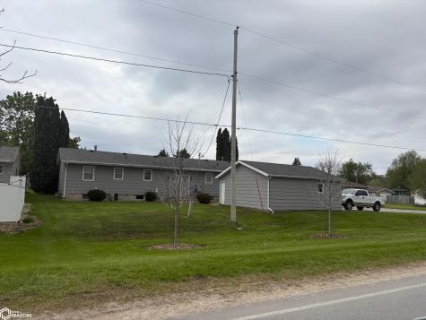 2514-2516 Sunset Drive Iowa Falls IA 50126