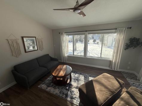 11 Sunset View Drive Clear Lake IA 50428