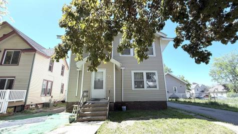 321 3rd Street NW Mason City IA 50401