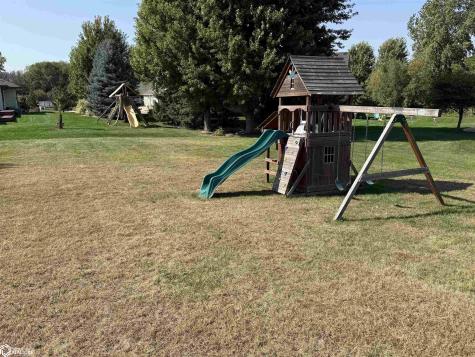 2262 W State Street Mason City IA 50401