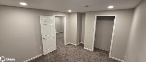 2262 W State Street Mason City IA 50401