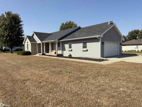 2262 W State Street Mason City IA 50401