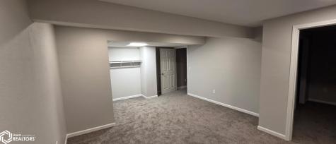 2262 W State Street Mason City IA 50401