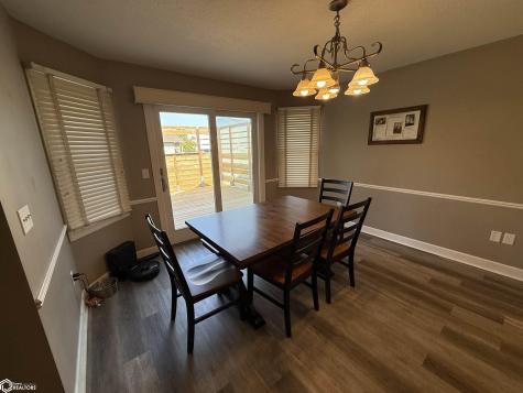 2262 W State Street Mason City IA 50401