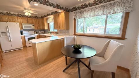 1713 4th Street SW Mason City IA 50401