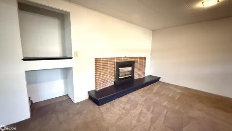 1713 4th Street SW Mason City IA 50401
