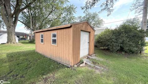 1713 4th Street SW Mason City IA 50401