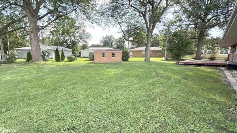 1713 4th Street SW Mason City IA 50401