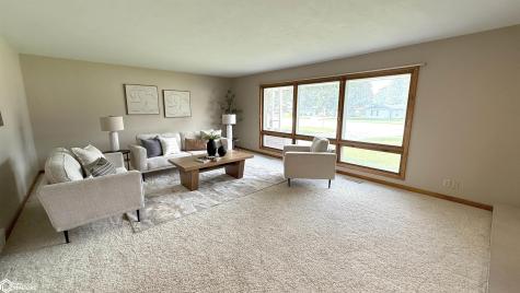 1713 4th Street SW Mason City IA 50401