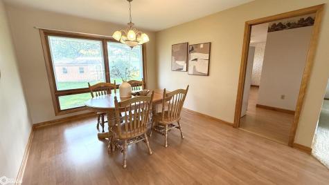 1713 4th Street SW Mason City IA 50401